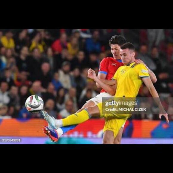 UKRAINE NATIONS LEAGUE 2024 VS CZECHIA MATCH WORN & SIGNED JERSEY VANAT #11 - Picture 3 of 9